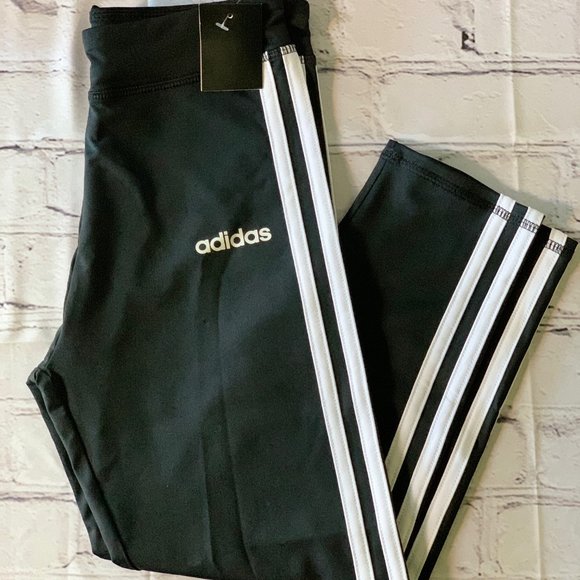 NEW Girl's Adidas Cropped Leggings Black - Picture 1 of 2